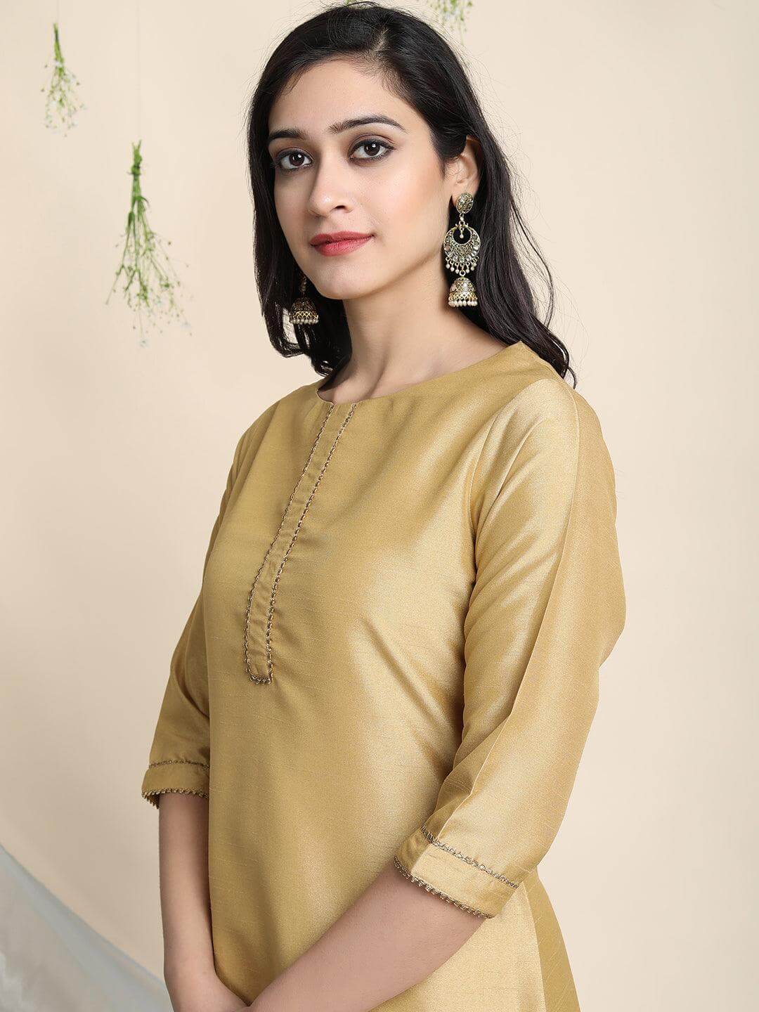 Ft Gold Style Long Kurti Collection, this catalog fabric is rayon,